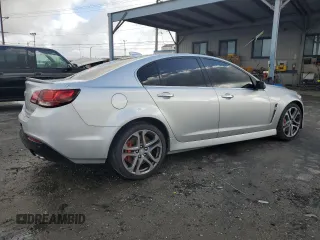 2017 Chevrolet SS z VIN 6G3F15RW5HL301999, wystawiony jako Copart lot #44431945 z przebiegiem 51 215 mil mil oraz Szkoda całkowita • Salvage title. Historia ofert i sprzedaży dostępna na DreamBid. Obrazek 3.