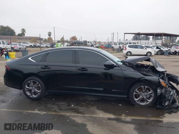 2024 Honda Accord EX с VIN 1HGCY1F30RA031898, выставлен на аукционе IAAI как лот 41059841 с пробегом 24 368 миль миль и . История ставок и продаж доступна на DreamBid. Изображение 14.