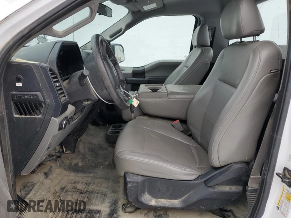 2017 Ford F-150 XL с VIN 1FTMF1E88HKC66791, выставлен на аукционе Copart как лот 85938084 с пробегом 159 013 миль миль и Чистый • Clean title. История ставок и продаж доступна на DreamBid. Изображение 7.