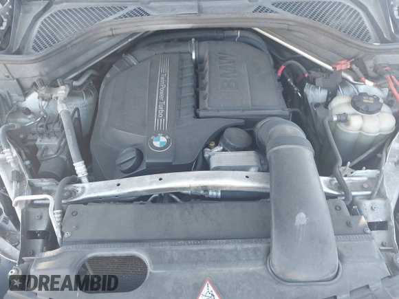 2016 BMW X5 sDrive35i with VIN 5UXKR2C52G0R69101, listed as a IAAI auction lot 41807519 with 1 mi miles. Bid and sale history available at carsss.com. Image 10.