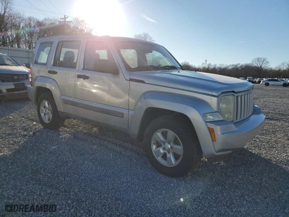 2011 Jeep Liberty Sport with VIN 1J4PP2GK5BW552892, listed as a Copart auction lot 46367605 with 192,274 mi miles and Clean Title. Bid and sale history available at carsss.com. Image 4.