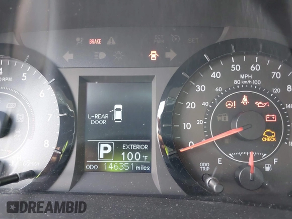 2017 Toyota Sienna LE Auto Access Seat with VIN 5TDKZ3DC3HS828606, listed as a IAAI auction lot 42540320 with 146,351 mi miles and . Bid and sale history available at DreamBid. Image 7.