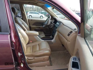 2007 Honda Pilot EX-L with VIN 2HKYF18587H515168, listed as a IAAI auction lot 41950101 with 216,885 mi miles. Bid and sale history available at carsss.com. Image 5.