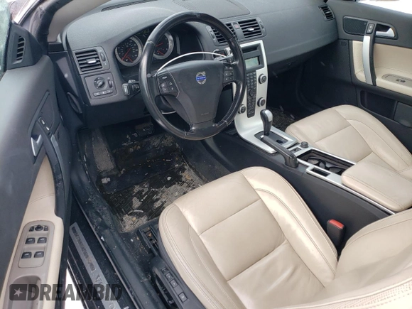 2012 Volvo C70 T5 with VIN YV1672MC6CJ126734, listed as a Copart auction lot 45859375 with 116,188 mi miles and Salvage Title. Bid and sale history available at carsss.com. Image 8.