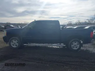 2009 Chevrolet Silverado 1500 with VIN 2GCEK333991132912, listed as a IAAI auction lot 41691383 with 146,751 mi miles and . Bid and sale history available at DreamBid. Image 15.