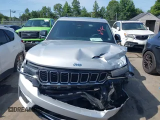 2024 Jeep Grand Cherokee с VIN 1C4RJYB6XRC171449, выставлен на аукционе IAAI как лот 42544548 с пробегом 36 103 миль миль и . История ставок и продаж доступна на DreamBid. Изображение 12.
