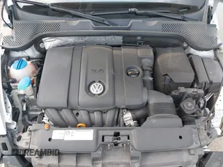 2012 Volkswagen Beetle 2.5L with VIN 3VWJX7AT9CM608065, listed as a IAAI auction lot 41864342 with 77,038 mi miles. Bid and sale history available at carsss.com. Image 10.