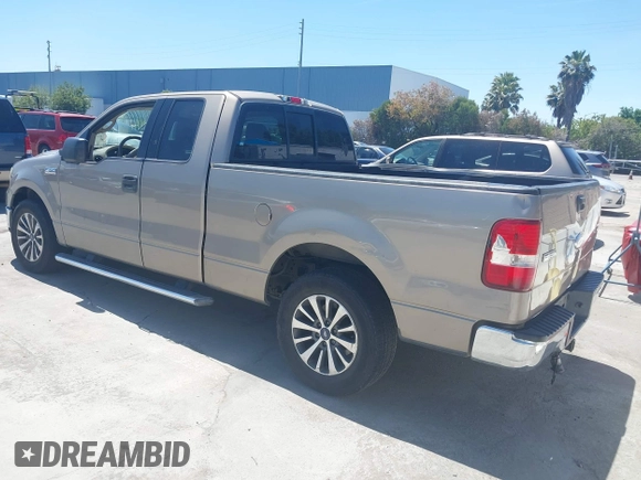 2004 Ford F-150 XL с VIN 1FTPX12504NA86539, выставлен на аукционе IAAI как лот 42235263 с пробегом 196 277 миль миль и . История ставок и продаж доступна на DreamBid. Изображение 3.