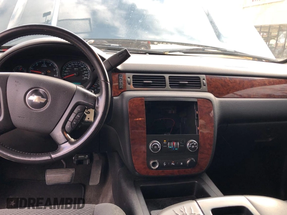 2008 Chevrolet Avalanche LTZ with VIN 3GNFK12368G179855, listed as a Copart auction lot 80298144 with 236,884 mi miles and Clean Title. Bid and sale history available at carsss.com. Image 9.