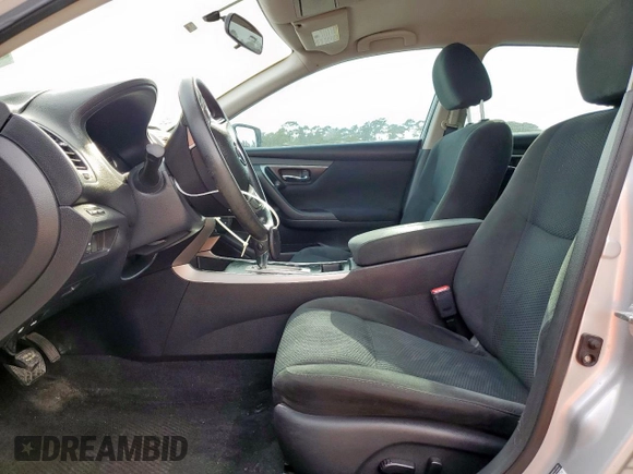 2015 Nissan Altima 2.5 with VIN 1N4AL3AP1FN353700, listed as a Copart auction lot 59236825 with 133,111 mi miles and Salvage title. Bid and sale history available at DreamBid. Image 7.