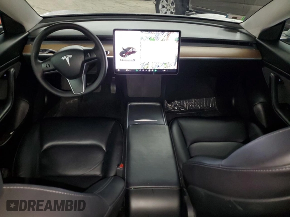 2021 Tesla Model 3 Standard Range Plus z VIN 5YJ3E1EA4MF943036, wystawiony jako Copart lot #54008355 z przebiegiem 62 981 mil mil oraz Szkoda całkowita • Salvage title. Historia ofert i sprzedaży dostępna na DreamBid. Obrazek 8.