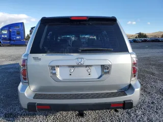 2007 Honda Pilot LX with VIN 5FNYF28157B045103, listed as a Copart auction lot 44583965 with 240,924 mi miles and Salvage Title. Bid and sale history available at carsss.com. Image 6.