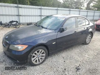 2006 BMW 3 Series 325xi z VIN WBAVD13546KV06349, wystawiony jako Copart lot #55760245 z przebiegiem 182 642 mil mil oraz Szkoda całkowita • Salvage title. Historia ofert i sprzedaży dostępna na DreamBid. Obrazek 1.