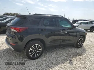 2024 Chevrolet TrailBlazer LT with VIN KL79MRSL1RB117530, listed as a Copart auction lot 48188115 with 6,996 mi miles and Salvage Title. Bid and sale history available at carsss.com. Image 3.