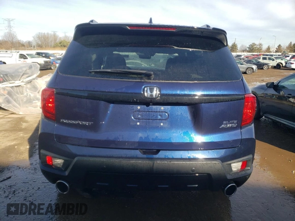 2023 Honda Passport Elite with VIN 5FNYF8H09PB038438, listed as a Copart auction lot 42435065 with 8,971 mi miles and Salvage Title. Bid and sale history available at carsss.com. Image 6.