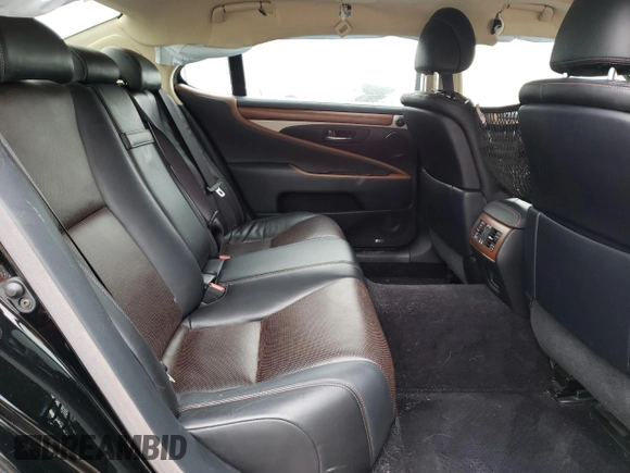 2016 Lexus LS 460 L с VIN JTHDL5EF3G5007698, выставлен на аукционе Copart как лот 70291412 с пробегом 70 018 миль миль и . История ставок и продаж доступна на DreamBid. Изображение 10.