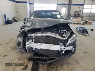 2019 Mercedes-Benz C 300 with VIN 55SWF8DB3KU321116, listed as a Copart auction lot 46750885 with 93,488 mi miles and Salvage Title. Bid and sale history available at DreamBid. Image 5.
