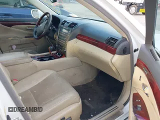 2009 Lexus LS 460 с VIN JTHCL46F095002661, выставлен на аукционе IAAI как лот 41873060 с пробегом 260 882 миль миль и . История ставок и продаж доступна на DreamBid. Изображение 5.