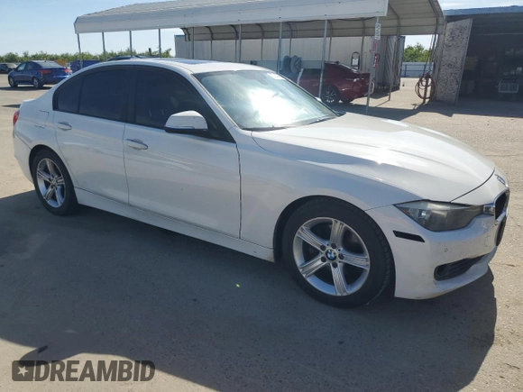 2014 BMW 3 Series 328i с VIN WBA3C1C58EK108375, выставлен на аукционе Copart как лот 57343095 с пробегом 153 349 миль миль и Списание • Salvage title. История ставок и продаж доступна на DreamBid. Изображение 4.