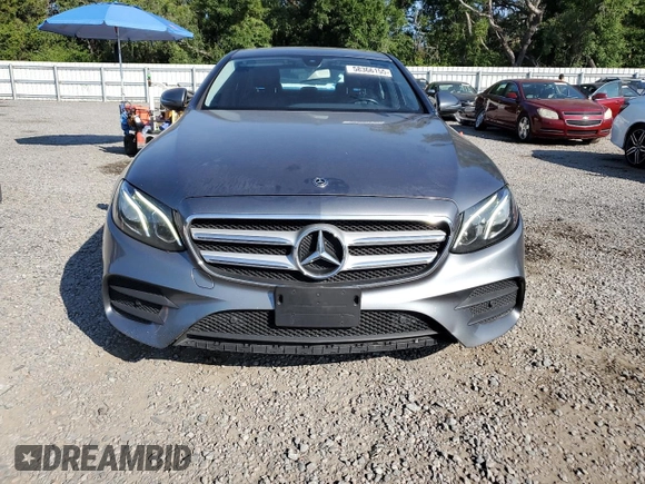 2018 Mercedes-Benz E 300 z VIN WDDZF4KB2JA340263, wystawiony jako Copart lot #58366155 z przebiegiem 91 480 mil mil oraz Czysty tytuł • Clean title. Historia ofert i sprzedaży dostępna na DreamBid. Obrazek 5.