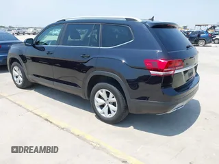 2018 Volkswagen Atlas SE z VIN 1V2DP2CA0JC600433, wystawiony jako IAAI lot #42232714 z przebiegiem 125 124 mil mil oraz . Historia ofert i sprzedaży dostępna na DreamBid. Obrazek 3.