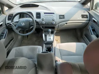 2006 Honda Civic LX z VIN 2HGFA165X6H518462, wystawiony jako Copart lot #59694195 z przebiegiem 101 556 mil mil oraz Czysty tytuł • Clean title. Historia ofert i sprzedaży dostępna na DreamBid. Obrazek 8.
