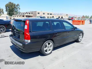 2006 Volvo V70 с VIN YV1SJ527762554219, выставлен на аукционе IAAI как лот 42488499 с пробегом 90 132 миль миль и . История ставок и продаж доступна на DreamBid. Изображение 4.