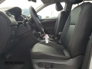 2024 Volkswagen Tiguan с VIN 3VVTB7AX9RM217926, выставлен на аукционе Copart как лот 59996135 с пробегом 3 941 миль миль и Чистый • Clean title. История ставок и продаж доступна на DreamBid. Изображение 7.
