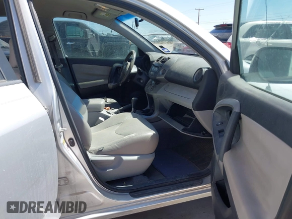 2007 Toyota RAV4 Limited with VIN JTMZK34V775014497, listed as a IAAI auction lot 41593798 with 296,866 mi miles. Bid and sale history available at carsss.com. Image 5.