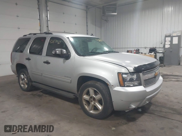 2012 Chevrolet Tahoe LT z VIN 1GNSCBE01CR326465, wystawiony jako IAAI lot #42183450 z przebiegiem 220 129 mil mil oraz . Historia ofert i sprzedaży dostępna na DreamBid. Obrazek 6.