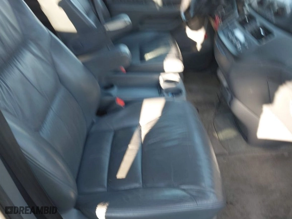 2007 Honda Odyssey EX-L with VIN 5FNRL38687B435062, listed as a IAAI auction lot 41580230 with 93,838 mi miles. Bid and sale history available at carsss.com. Image 5.