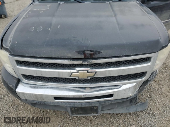 2011 Chevrolet Silverado 1500 LT with VIN 3GCPCSE01BG403395, listed as a Copart auction lot 84087854 with Not Provided miles and Salvage Title. Bid and sale history available at DreamBid. Image 11.