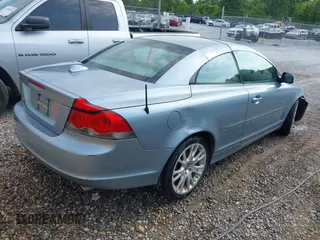 2008 Volvo C70 с VIN YV1MC67248J042190, выставлен на аукционе IAAI как лот 42329410 с пробегом Не указан миль и . История ставок и продаж доступна на DreamBid. Изображение 4.