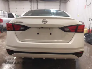 2024 Nissan Altima S with VIN 1N4BL4BV5RN370088, listed as a IAAI auction lot 41250030 with 57,037 mi miles and . Bid and sale history available at carsss.com. Image 17.