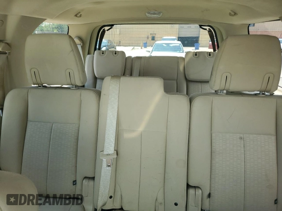 2016 Ford Expedition XLT with VIN 1FMJU1HT7GEF29385, listed as a Copart auction lot 60453125 with 249,780 mi miles and Salvage title. Bid and sale history available at DreamBid. Image 10.