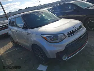 2017 Kia Soul ! with VIN KNDJX3AA8H7493941, listed as a IAAI auction lot 41405896 with 123,871 mi miles. Bid and sale history available at carsss.com. Image 1.