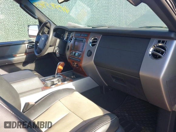 2008 Ford Expedition EL Eddie Bauer with VIN 1FMFK18518LA10925, listed as a IAAI auction lot 41545463 with 59,738 mi miles. Bid and sale history available at carsss.com. Image 5.