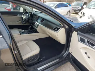 2017 Genesis G80 5.0L Ultimate with VIN KMHGN4JF0HU207725, listed as a IAAI auction lot 40953010 with 84,738 mi miles. Bid and sale history available at carsss.com. Image 5.