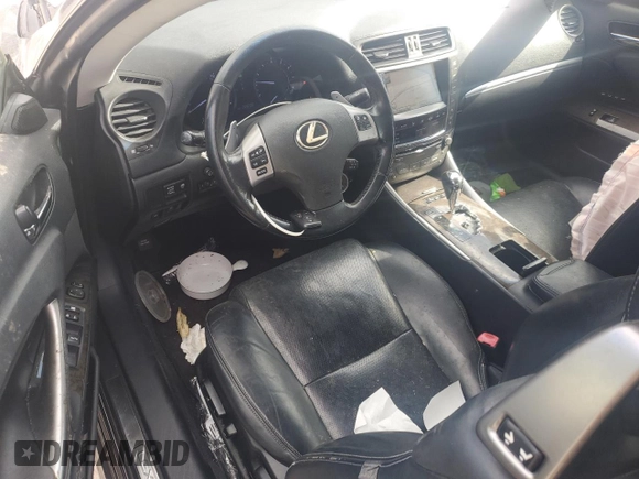 2012 Lexus IS 250 C z VIN JTHFF2C26C2523726, wystawiony jako Copart lot #76100464 z przebiegiem 226 799 mil mil oraz Czysty tytuł • Clean title. Historia ofert i sprzedaży dostępna na DreamBid. Obrazek 8.