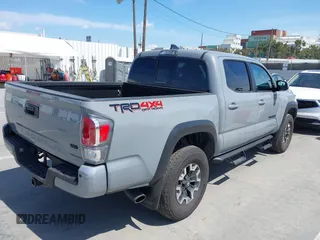 2021 Toyota Tacoma SR с VIN 3TMCZ5AN8MM431523, выставлен на аукционе IAAI как лот 41928279 с пробегом 26 164 миль миль и . История ставок и продаж доступна на DreamBid. Изображение 4.