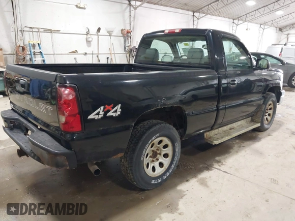 2006 Chevrolet Silverado 1500 Work Truck with VIN 3GCEK14X26G256335, listed as a IAAI auction lot 41827086 with 78,927 mi miles. Bid and sale history available at carsss.com. Image 4.