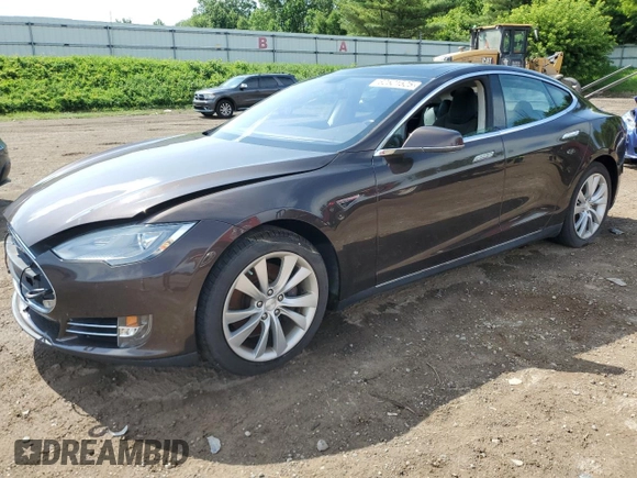 2014 Tesla Model S 60 with VIN 5YJSA1H17EFP31977, listed as a Copart auction lot 62521525 with Not provided miles and Clean title. Bid and sale history available at DreamBid. Image 1.