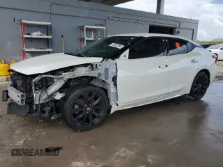 2017 Nissan Maxima SV with VIN 1N4AA6AP2HC450751, listed as a Copart auction lot 52382285 with 73,517 mi miles and Salvage Title. Bid and sale history available at carsss.com. Image 1.