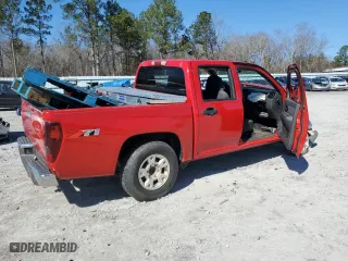 2004 Chevrolet Colorado 1SE LS Z71 with VIN 1GCDS136848161110, listed as a Copart auction lot 43846585 with 330,751 mi miles and Salvage Title. Bid and sale history available at carsss.com. Image 4.