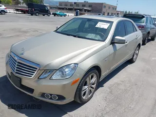 2011 Mercedes-Benz E 350 Luxury with VIN WDDHF2EB6BA342255, listed as a IAAI auction lot 42185033 with 57,757 mi miles and . Bid and sale history available at carsss.com. Image 6.