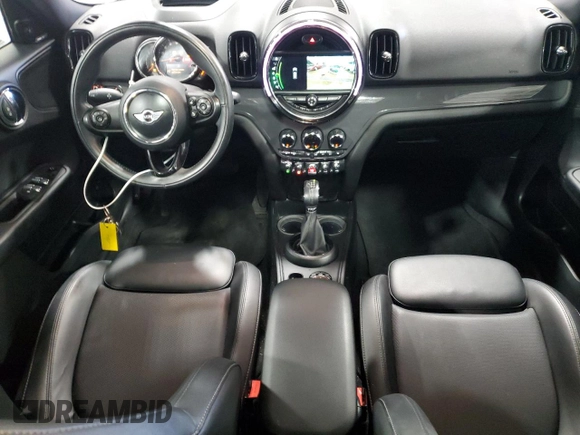 2018 MINI Countryman Cooper with VIN WMZYV5C32J3E04895, listed as a Copart auction lot 41966295 with 65,733 mi miles and Salvage Title. Bid and sale history available at carsss.com. Image 8.