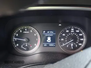 2020 Hyundai Tucson Ultimate z VIN KM8J33AL3LU114220, wystawiony jako IAAI lot #41219115 z przebiegiem 100 361 mil mil oraz . Historia ofert i sprzedaży dostępna na DreamBid. Obrazek 7.