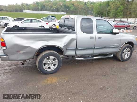 2001 Toyota Tundra SR5 with VIN 5TBRT34131S158553, listed as a IAAI auction lot 41999339 with 256,236 mi miles. Bid and sale history available at carsss.com. Image 6.