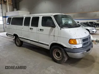 2000 Dodge Passenger with VIN 2B5WB35Z6YK149125, listed as a Copart auction lot 86195464 with 145,882 mi miles and Clean Title. Bid and sale history available at carsss.com. Image 4.