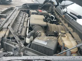 2019 Chevrolet Silverado 1500 RST with VIN 3GCUYEEDXKG177656, listed as a IAAI auction lot 42870941 with 72,422 mi miles and . Bid and sale history available at DreamBid. Image 21.